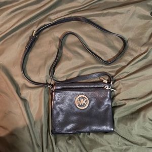 Black Michael Kors Small Crossbody Purse